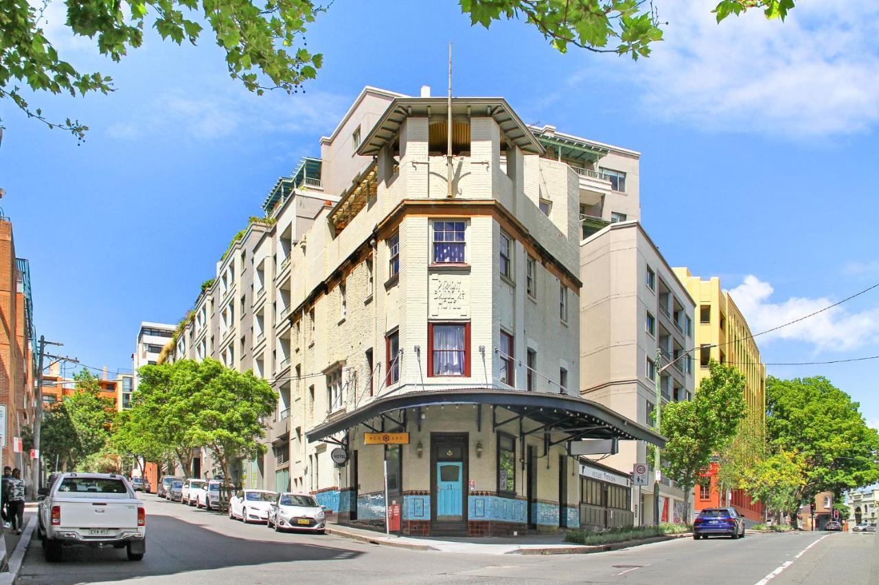 Venus By The Harbour Budget Hotel Sidney Exterior foto